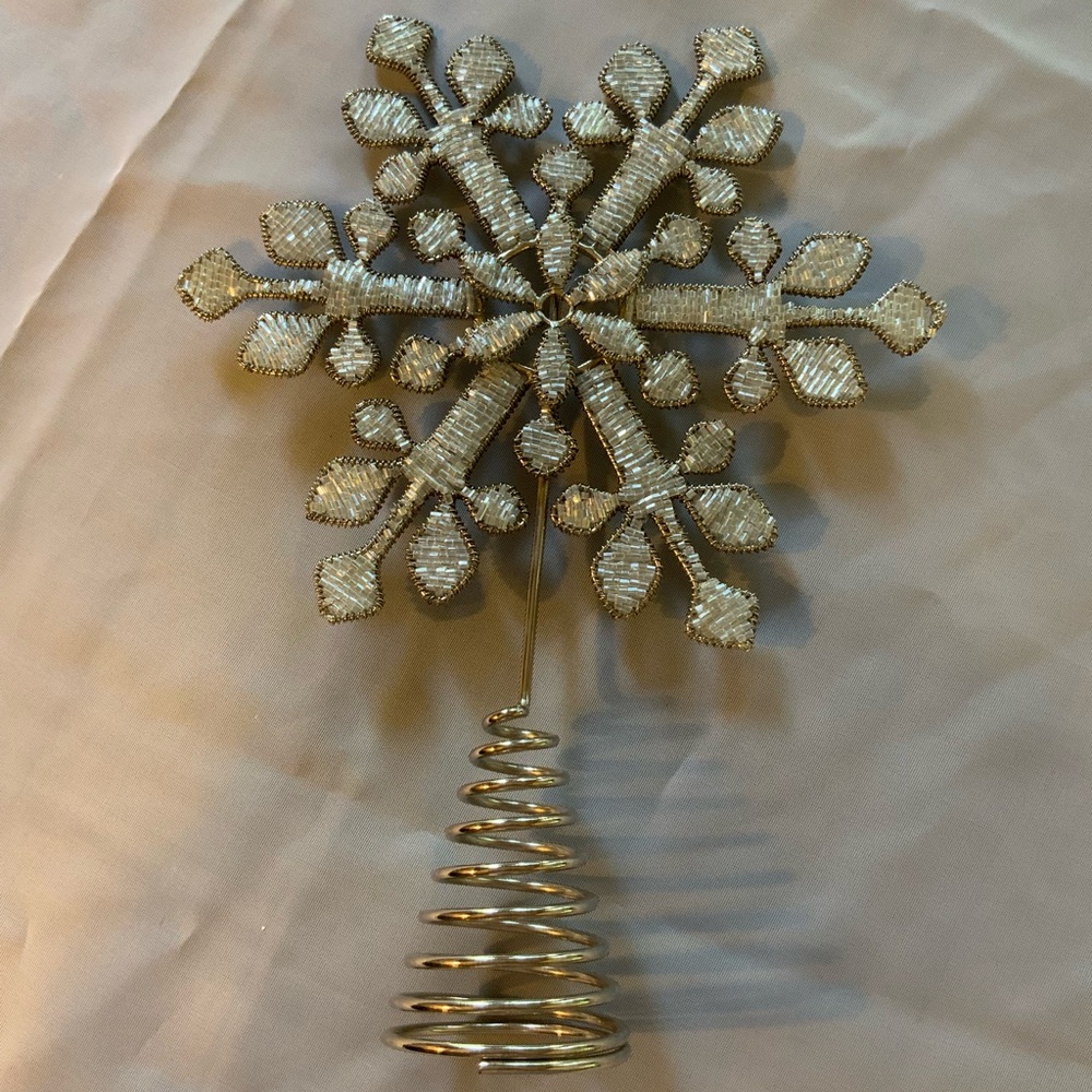 Elegant silver Wire and clear sparkling beads Snowflake Holiday Decoration
